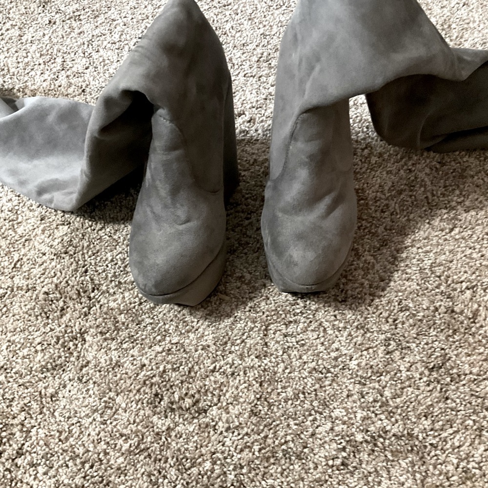 Platform over the knee boots